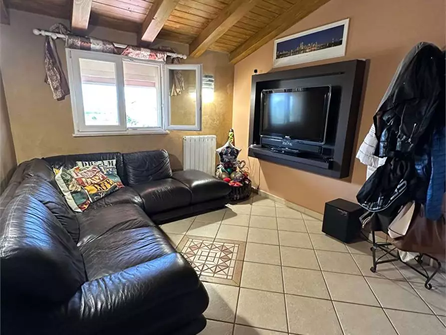 Immagine 33 di Villa in vendita  a Siracusa