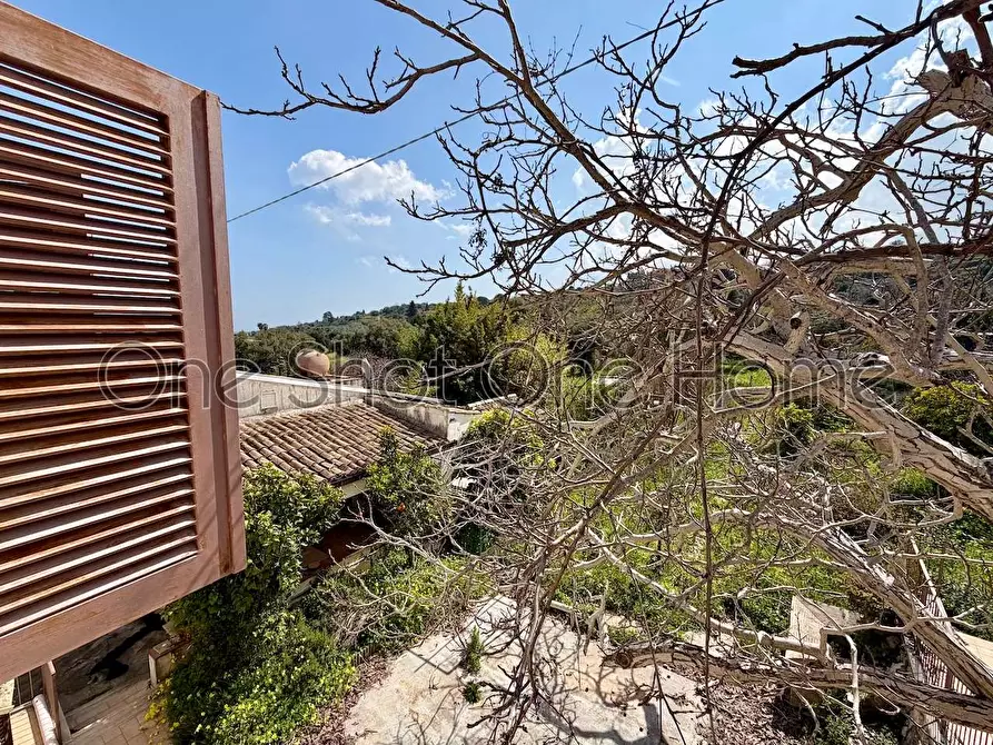 Immagine 27 di Rustico / casale in vendita  in Via per Canicattini 1 a Canicattini Bagni