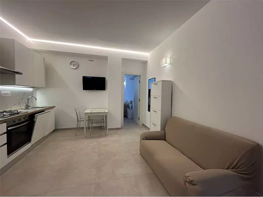 Immagine 3 di Bilocale in affitto  a Siracusa