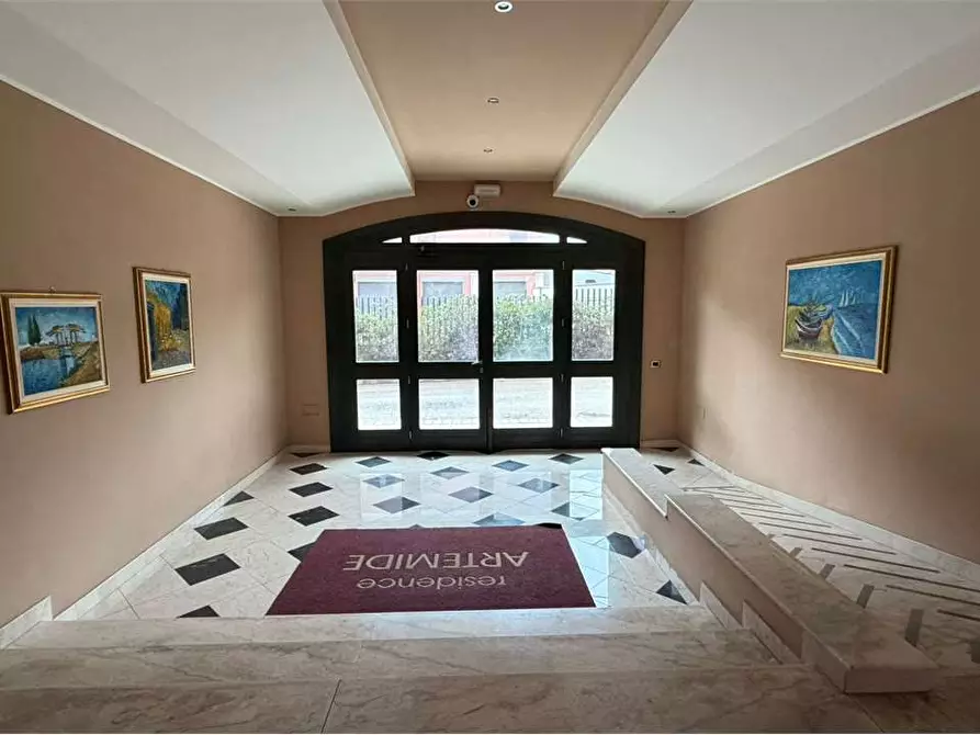 Immagine 13 di Bilocale in affitto  a Siracusa