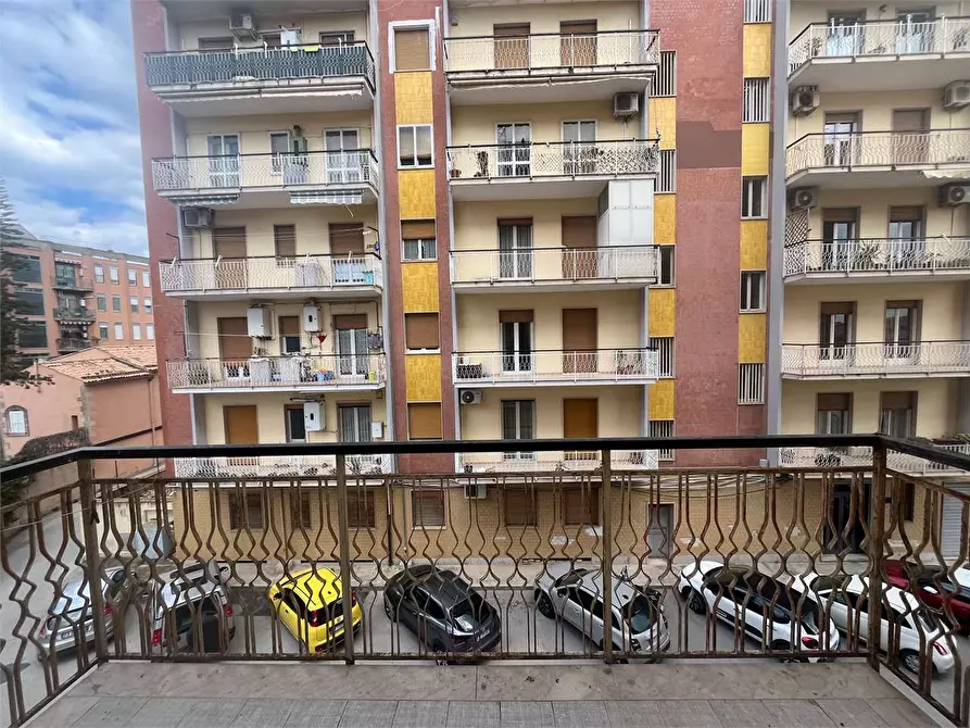 Immagine 11 di Trilocale in vendita  a Siracusa