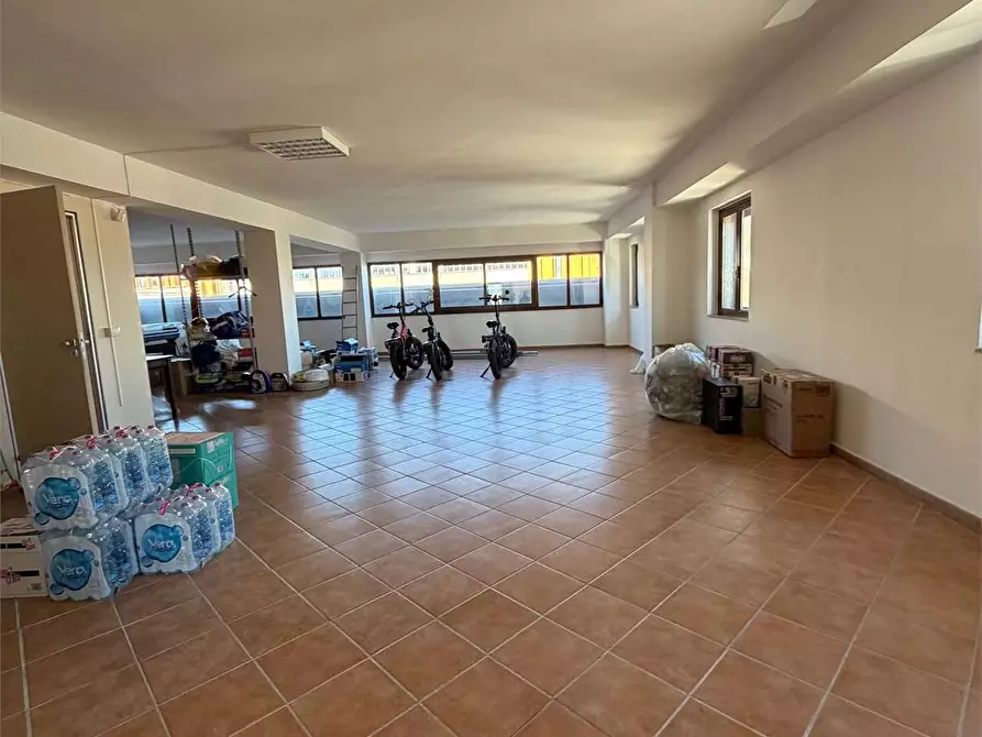 Immagine 10 di Ufficio in vendita  a Siracusa
