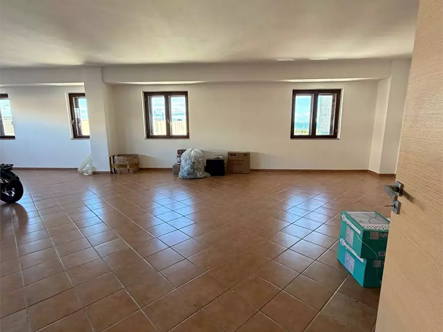 Immagine 11 di Ufficio in vendita  a Siracusa