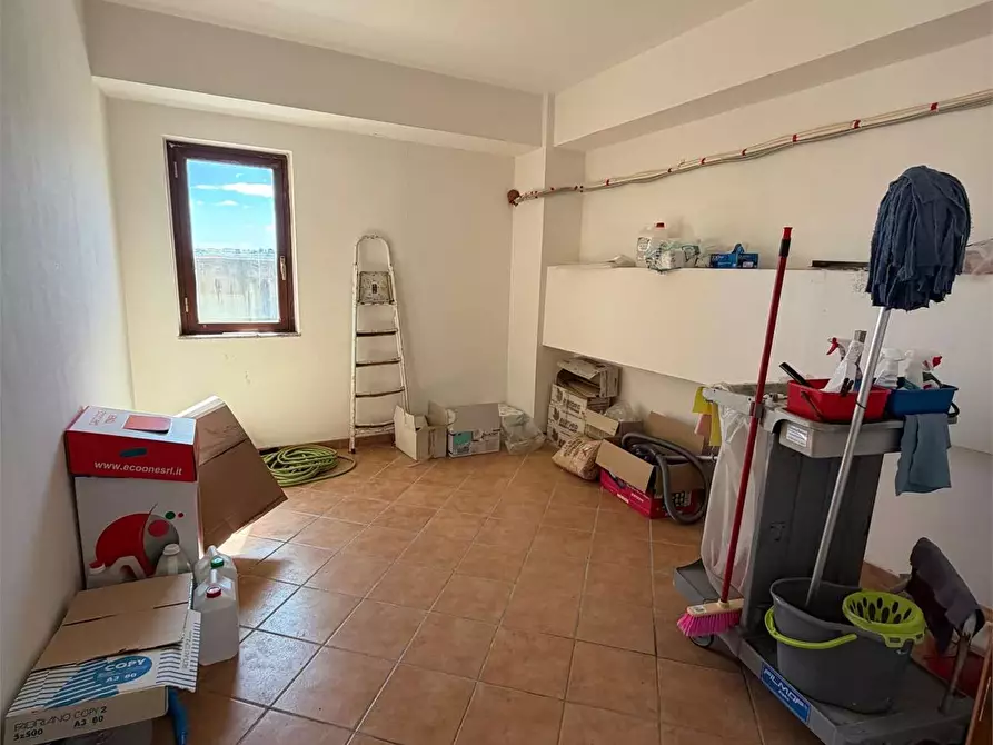Immagine 16 di Ufficio in vendita  a Siracusa