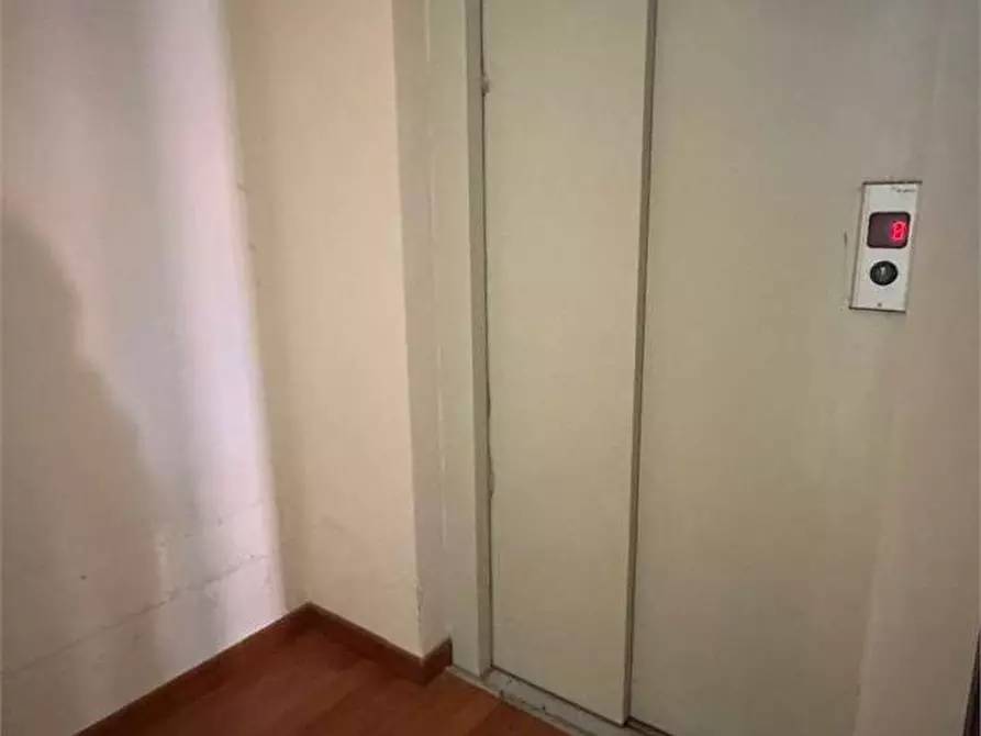 Immagine 18 di Ufficio in vendita  a Siracusa