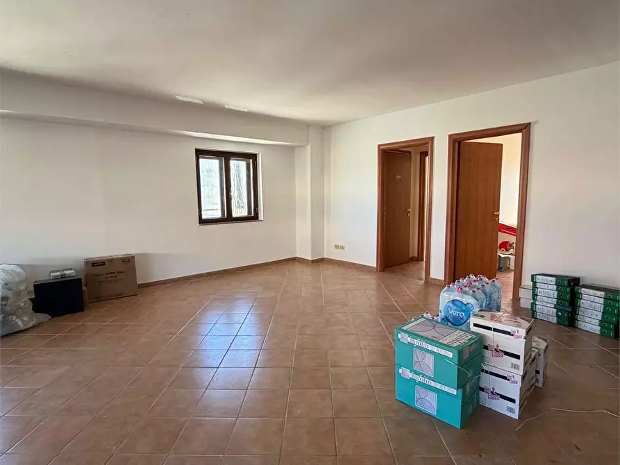 Immagine 15 di Ufficio in vendita  a Siracusa