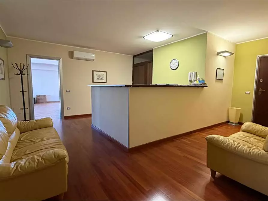Immagine 3 di Ufficio in vendita  a Siracusa