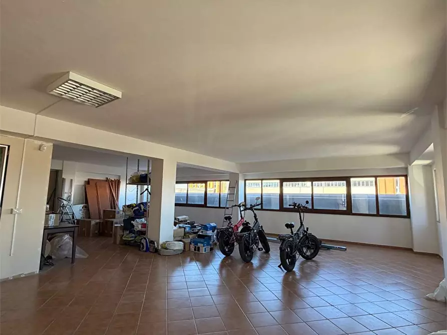 Immagine 17 di Ufficio in vendita  a Siracusa