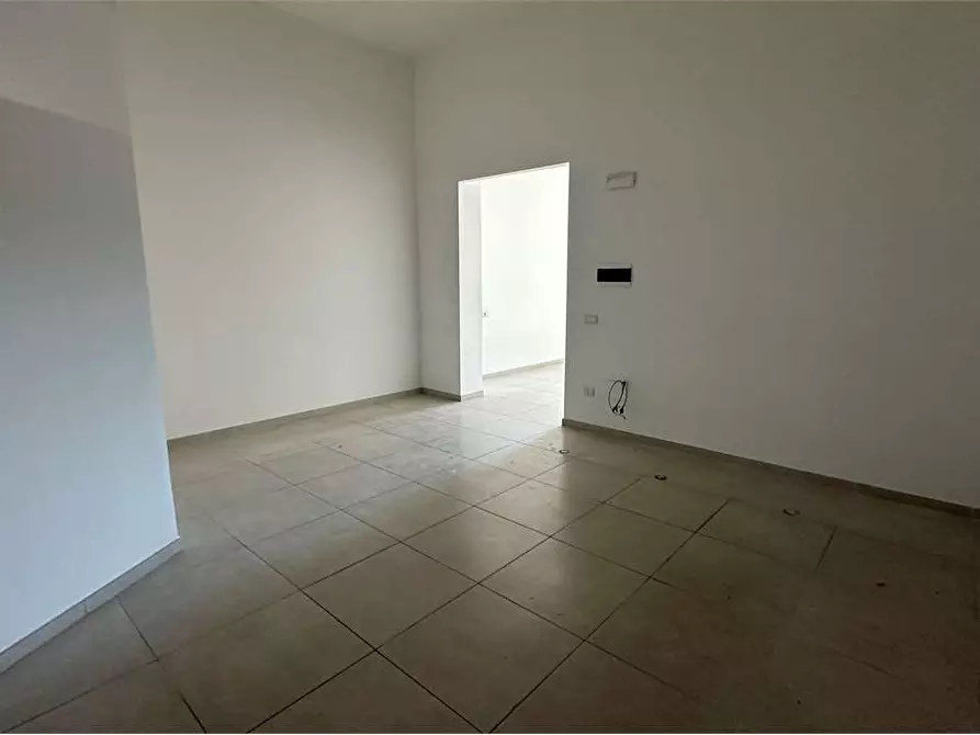 Immagine 11 di Negozio in affitto  in Via scala Greca a Siracusa