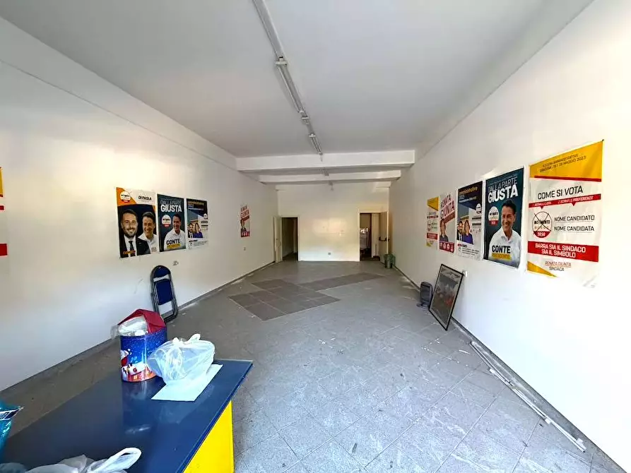 Immagine 1 di Negozio in affitto  in Via Malta a Siracusa
