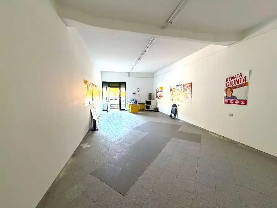 Immagine 6 di Negozio in affitto  in Via Malta a Siracusa