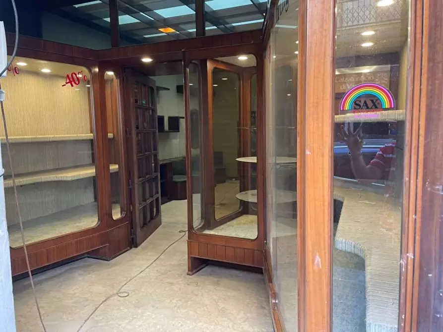 Immagine 3 di Negozio in vendita  a Augusta