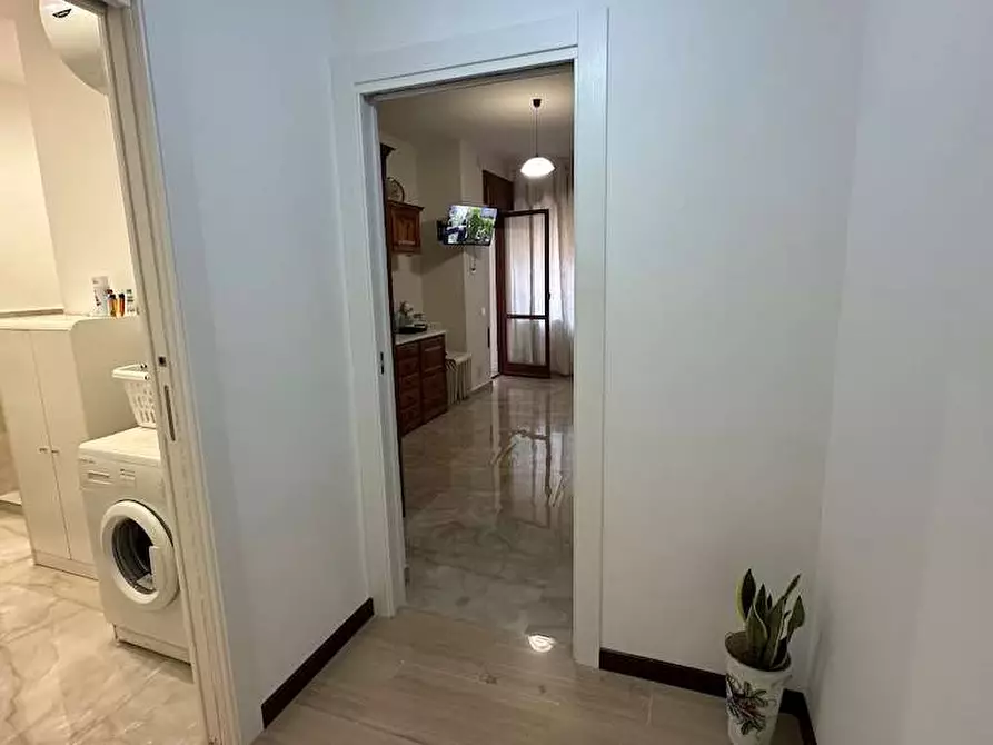 Immagine 12 di Appartamento in affitto  in Via Adda  a Siracusa