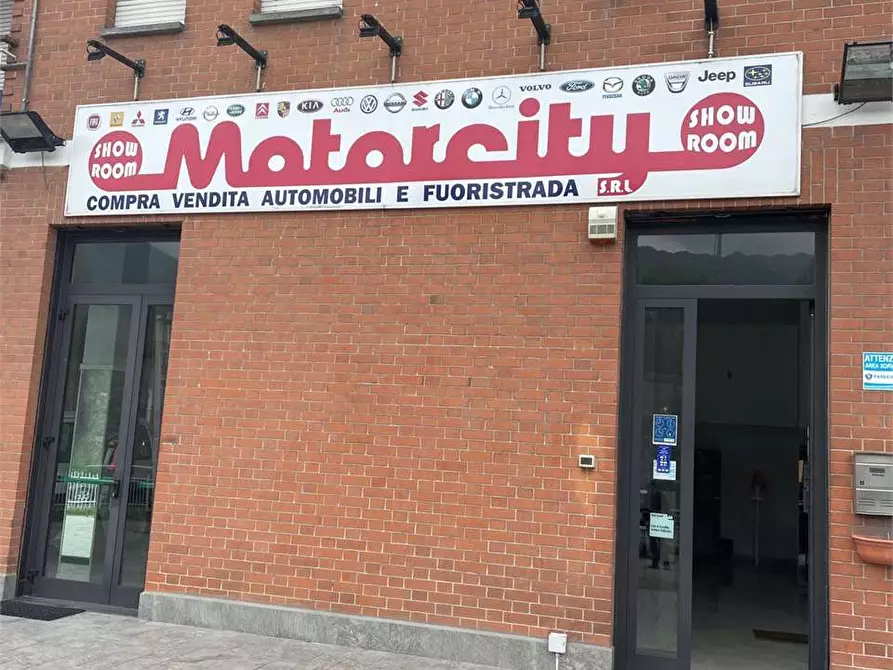 Immagine 3 di Negozio in affitto  in VIA SUSA a Chiusa Di San Michele