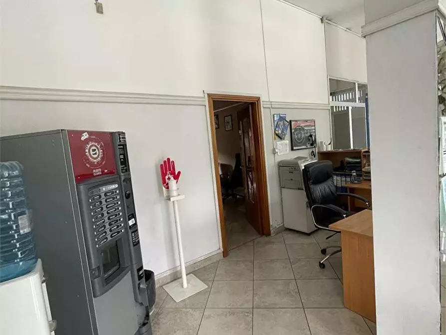 Immagine 7 di Negozio in affitto  in VIA SUSA a Chiusa Di San Michele