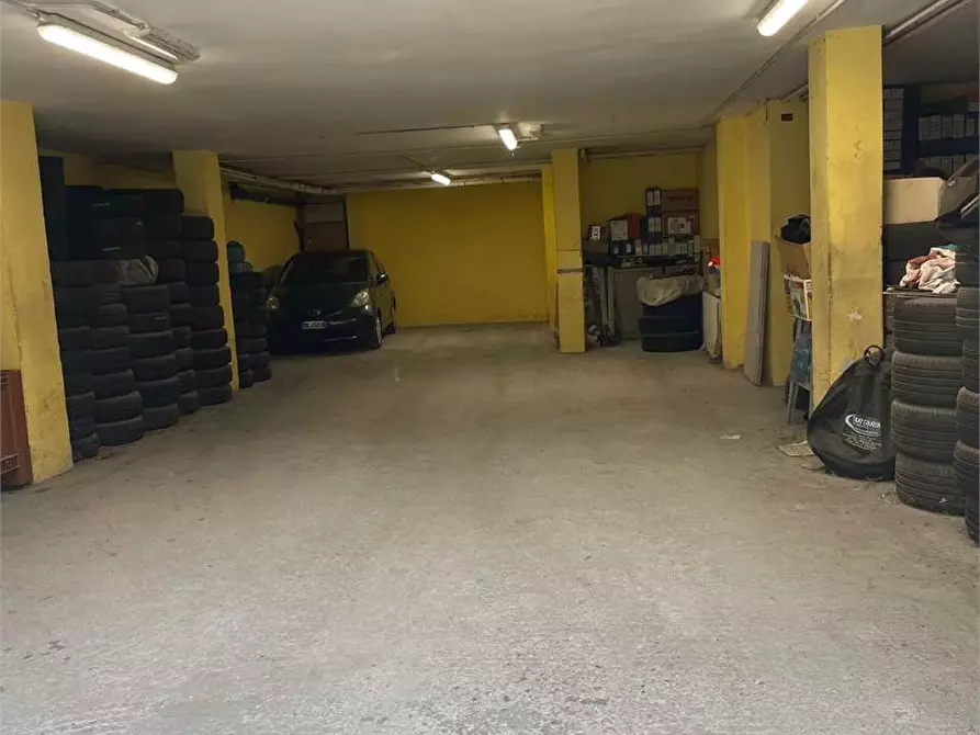 Immagine 12 di Negozio in affitto  in VIA SUSA a Chiusa Di San Michele