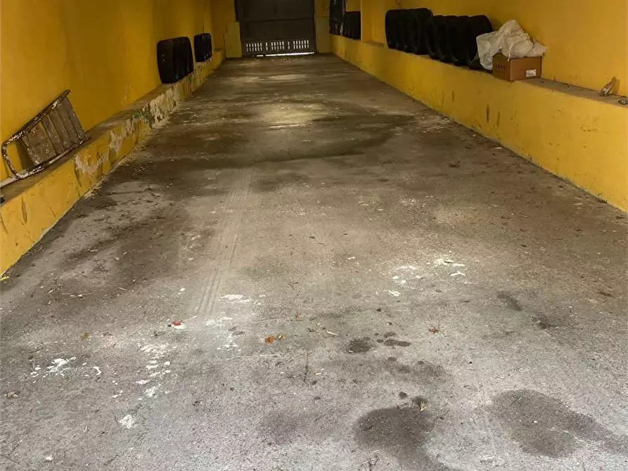 Immagine 13 di Negozio in affitto  in VIA SUSA a Chiusa Di San Michele