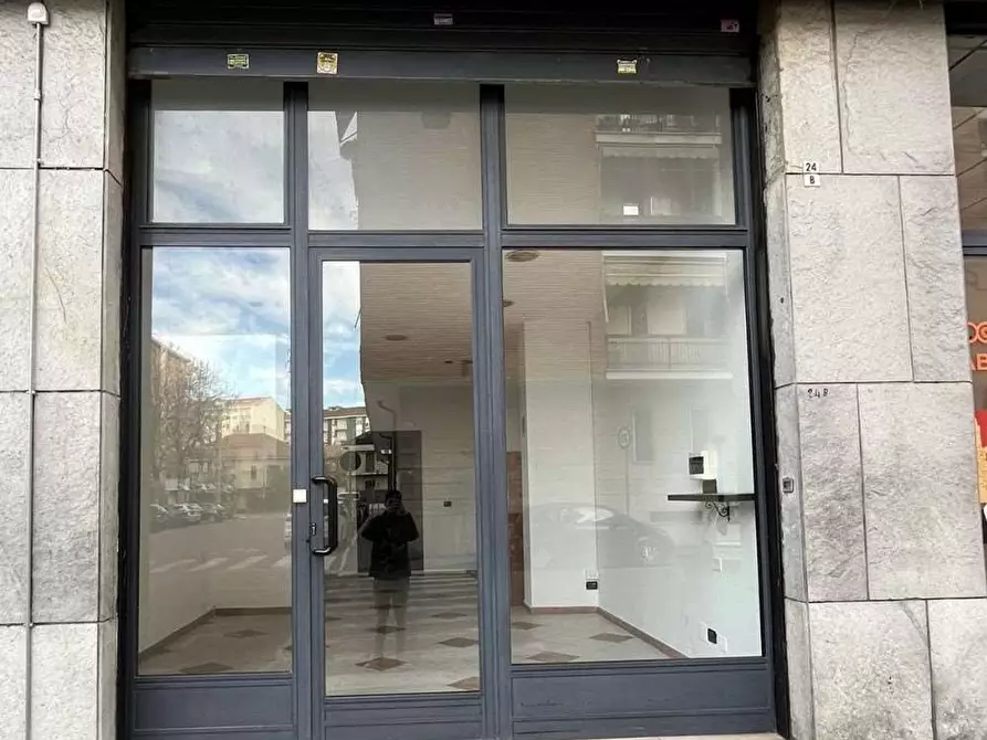 Immagine 1 di Negozio in affitto  in VIA PO 24B a Rivoli