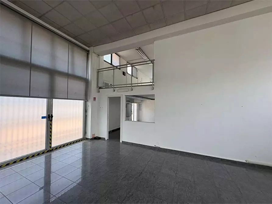 Immagine 7 di Magazzino in affitto  in Corso Moncenisio 15 a Rosta