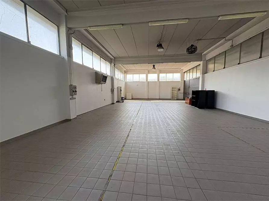 Immagine 16 di Magazzino in affitto  in Corso Moncenisio 15 a Rosta