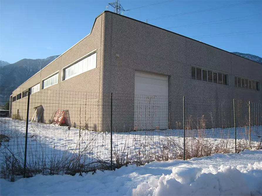Immagine 1 di Capannone industriale in vendita  in zona industriale a Piedimulera