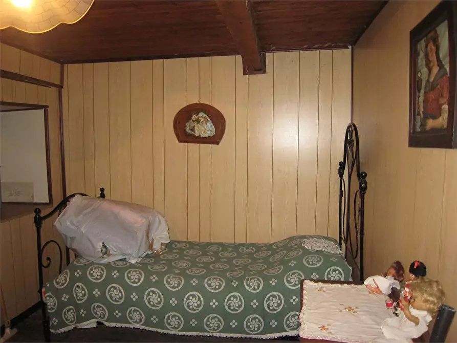 Immagine 15 di Baita in vendita  in barzona 10 a Calasca-Castiglione