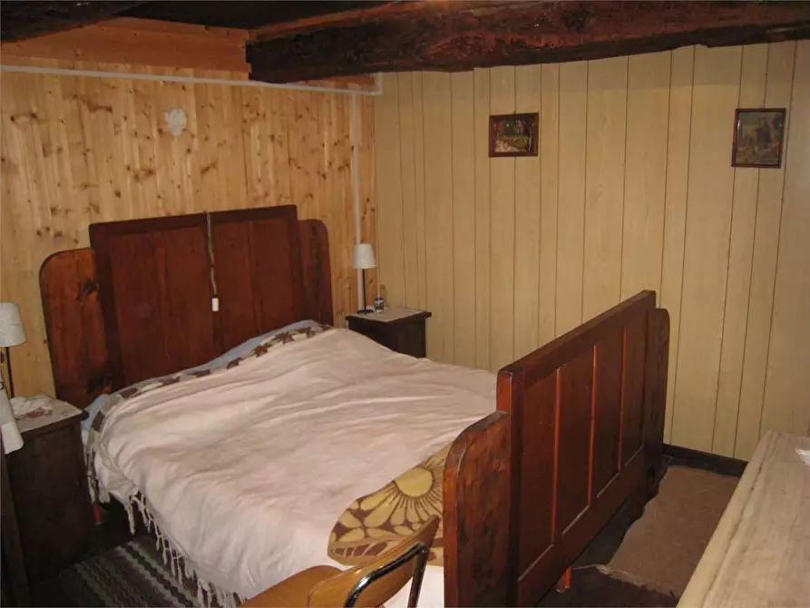 Immagine 14 di Baita in vendita  in barzona 10 a Calasca-Castiglione