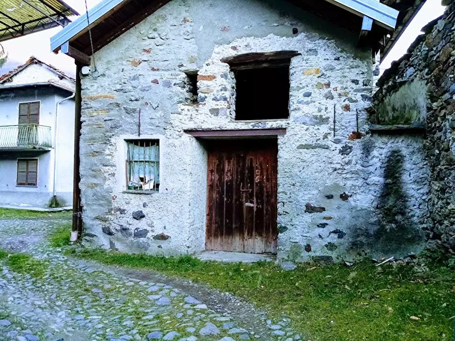 Immagine 1 di Rustico / casale in vendita  a Premosello-Chiovenda