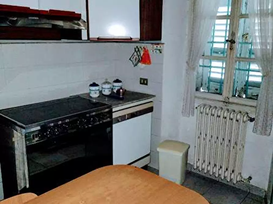 Immagine 9 di Villa in vendita  in CENTRO a Masera