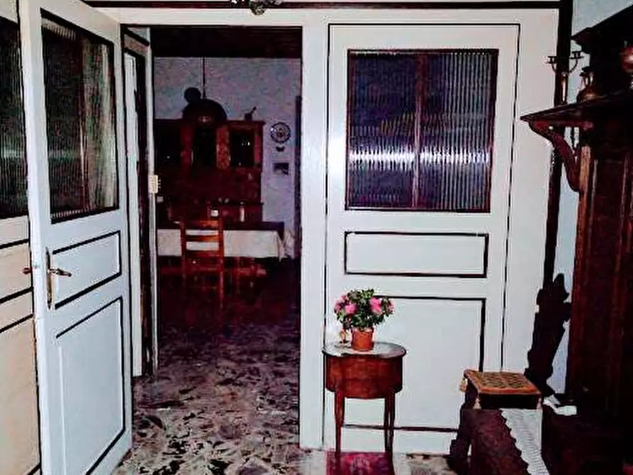 Immagine 21 di Villa in vendita  in CENTRO a Masera