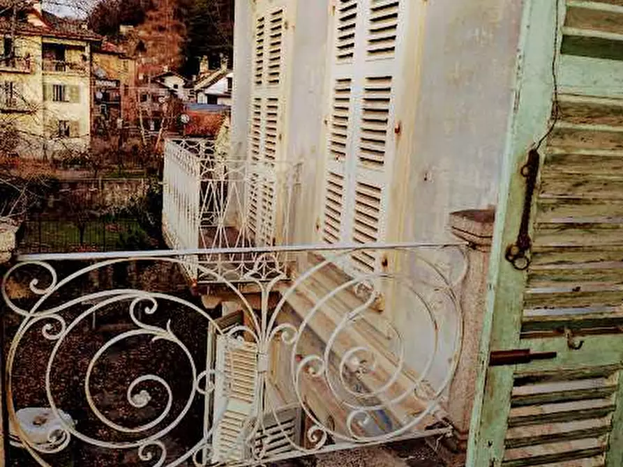 Immagine 28 di Villa in vendita  in CENTRO a Masera