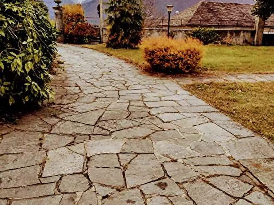 Immagine 5 di Villa in vendita  in CENTRO a Masera