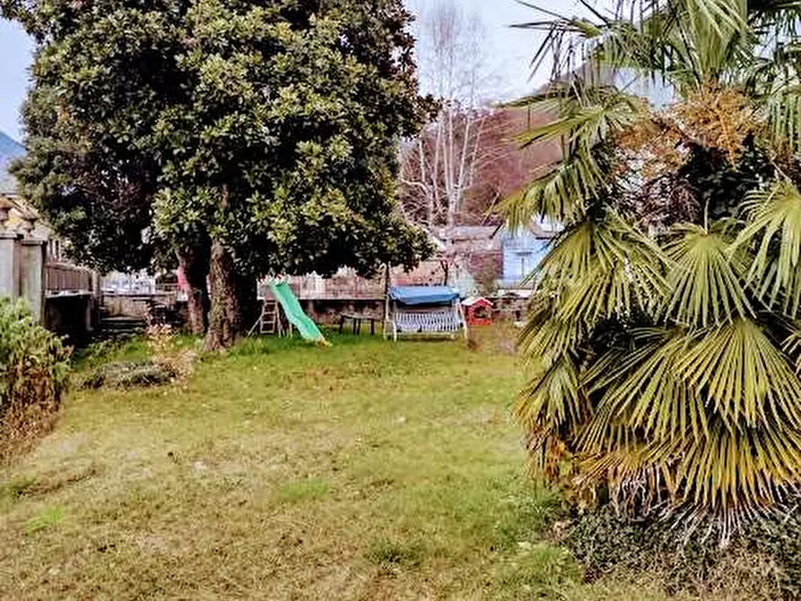 Immagine 6 di Villa in vendita  in CENTRO a Masera