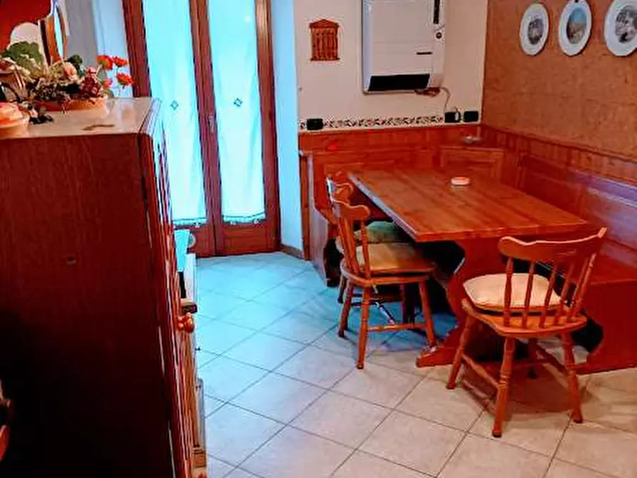 Immagine 8 di Appartamento in vendita  in piazza chiesa a Santa Maria Maggiore