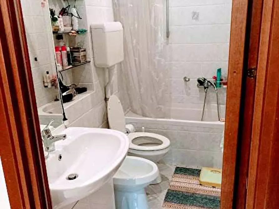 Immagine 17 di Appartamento in vendita  in piazza chiesa a Santa Maria Maggiore