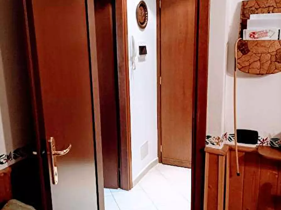 Immagine 9 di Appartamento in vendita  in piazza chiesa a Santa Maria Maggiore