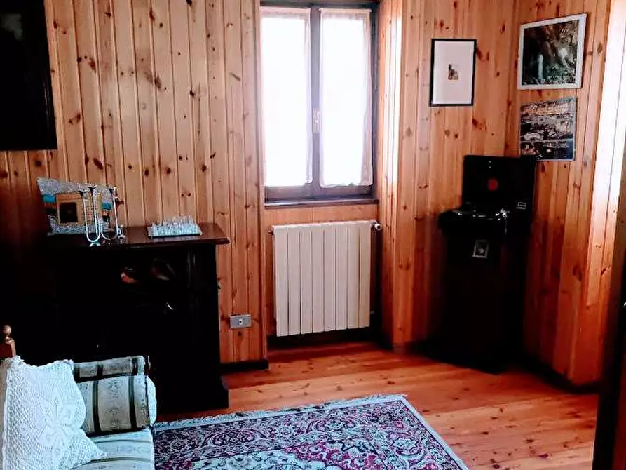 Immagine 23 di Porzione di casa in vendita  in SS549 a Vanzone Con San Carlo