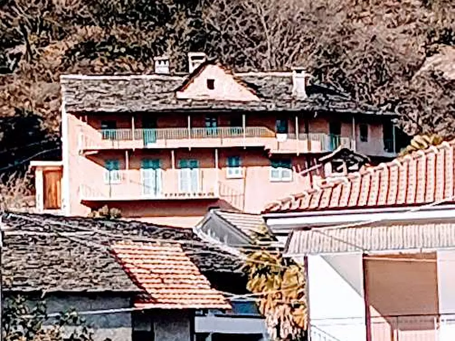 Immagine 1 di Casa indipendente in vendita  in via umberto 1 a Premosello-Chiovenda