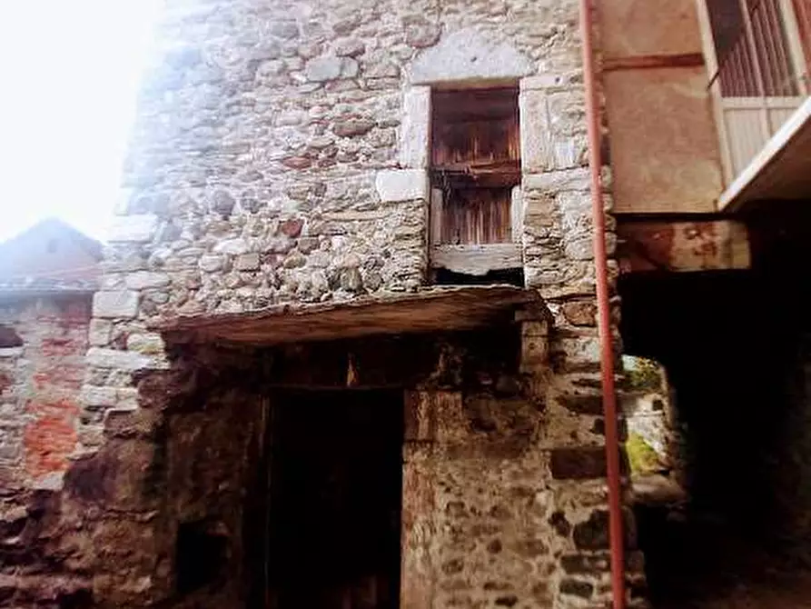 Immagine 10 di Rustico / casale in vendita  in VIA CADUTI DELLA LIBERTA' 43 a Premosello-Chiovenda