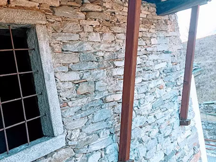 Immagine 4 di Baita in vendita  in GAGNONE a Druogno