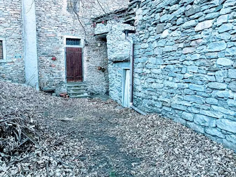 Immagine 5 di Baita in vendita  in GAGNONE a Druogno