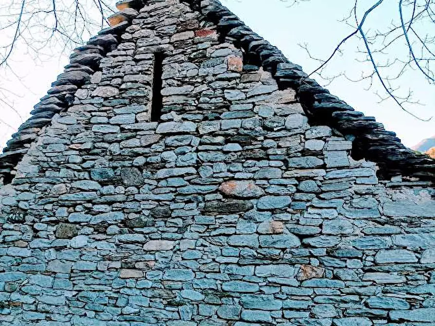 Immagine 17 di Baita in vendita  in GAGNONE a Druogno