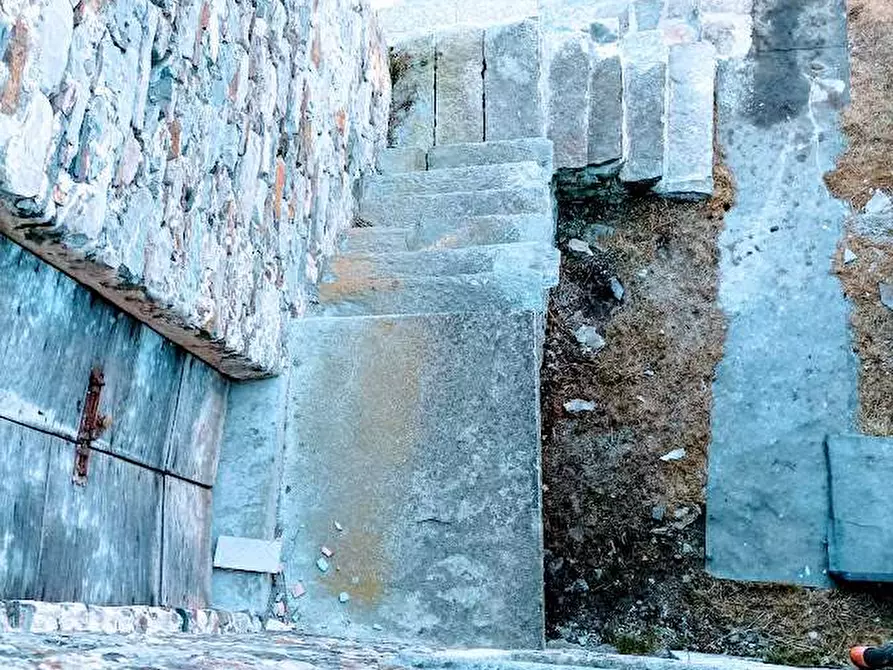 Immagine 18 di Baita in vendita  in GAGNONE a Druogno