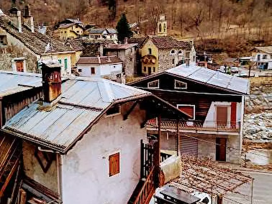 Immagine 4 di Casa indipendente in vendita  in VIA VITTORIO EMANUELE 13 a Bannio Anzino