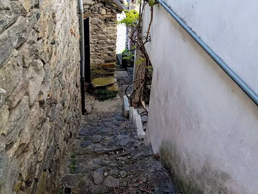 Immagine 15 di Rustico / casale in vendita  in BORGATA CASA DEI CONTI a Villadossola