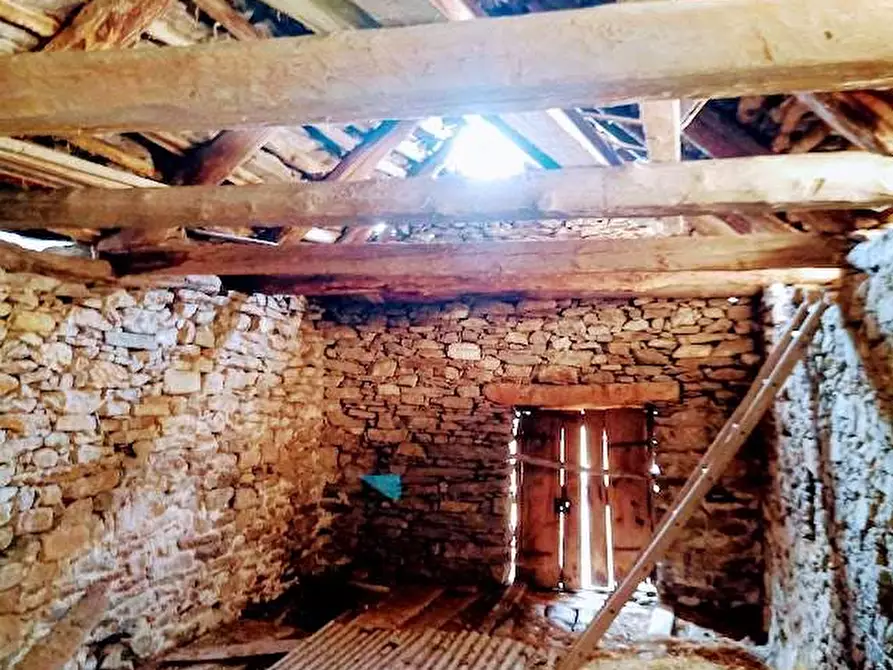 Immagine 10 di Rustico / casale in vendita  in BORGATA CASA DEI CONTI a Villadossola