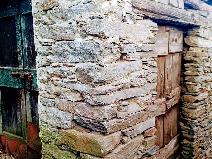Immagine 2 di Rustico / casale in vendita  in BORGATA CASA DEI CONTI a Villadossola