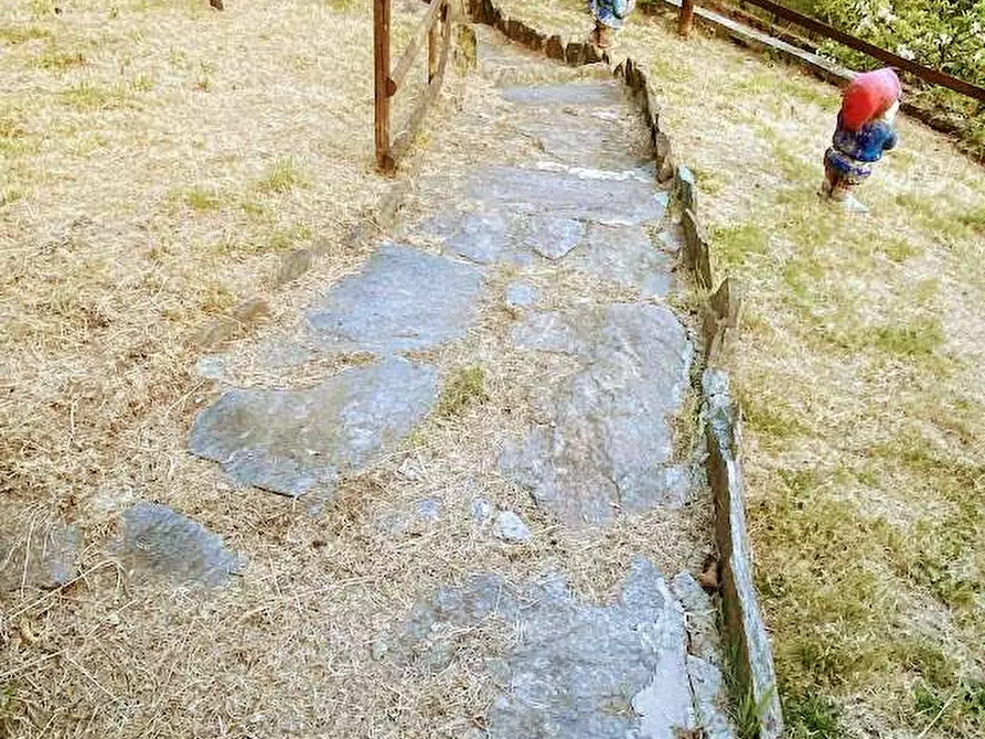 Immagine 33 di Casa indipendente in vendita  in SCAREO a Aurano