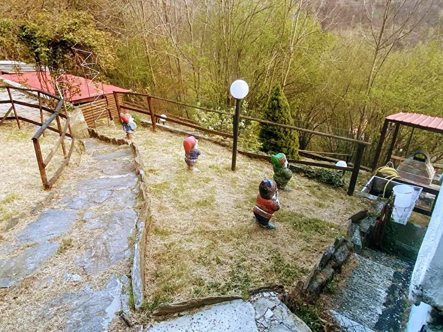 Immagine 34 di Casa indipendente in vendita  in SCAREO a Aurano