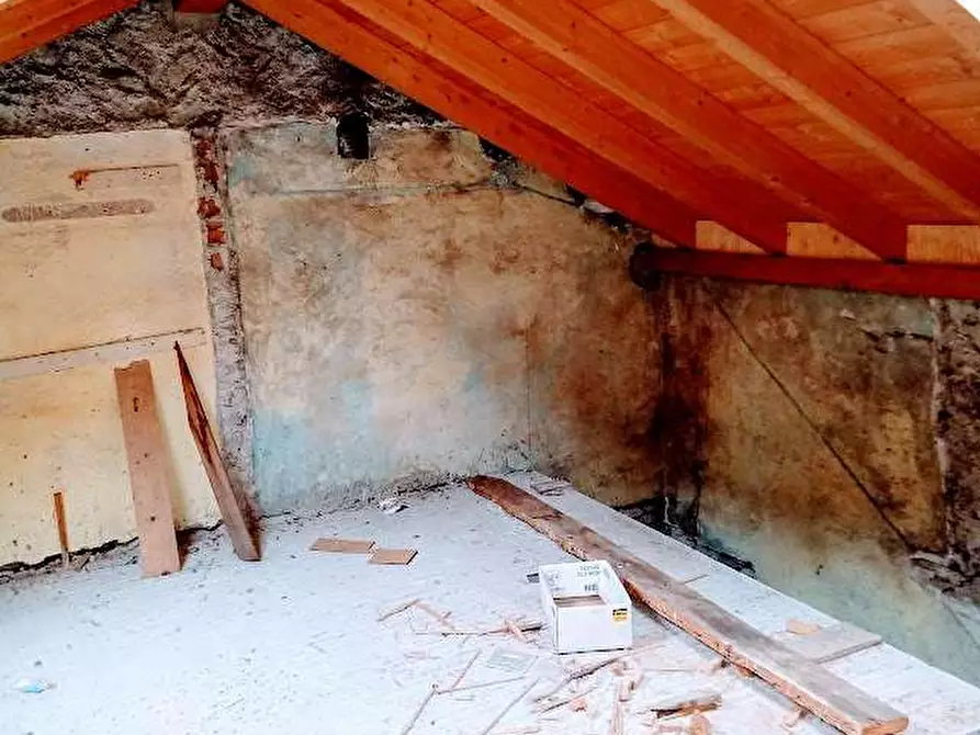 Immagine 9 di Casa indipendente in vendita  in castiglioni 8 a Anzola D'ossola